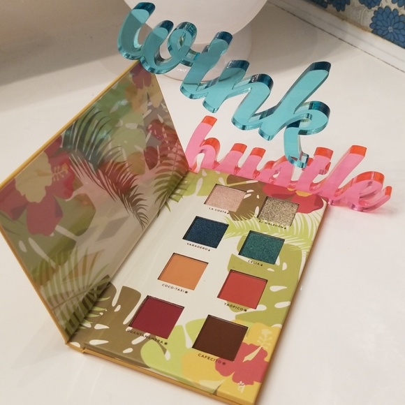 Alamar Cosmetics Other - Alamar Cosmetics Reina Del Caribe palette  Vol 1